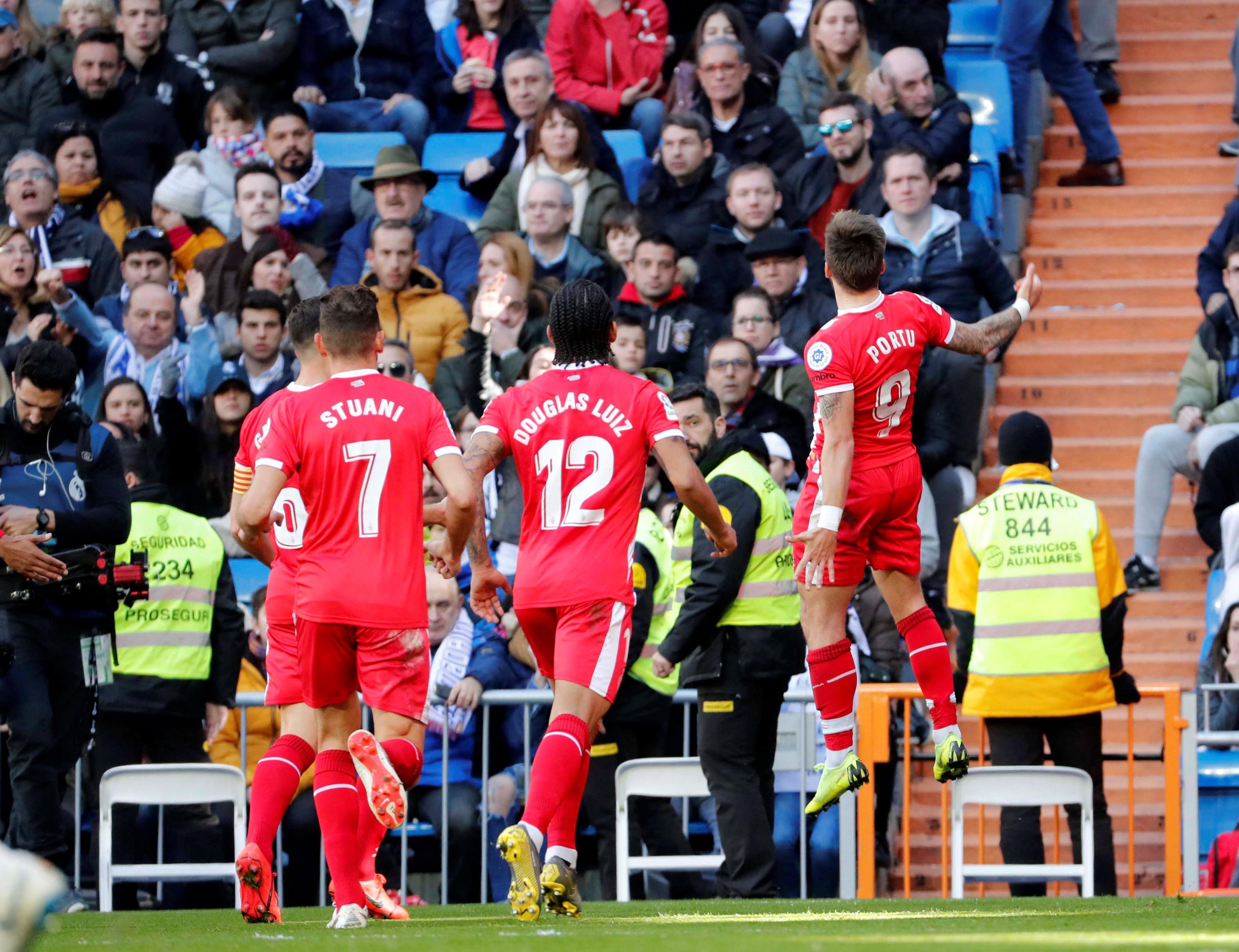 對抗薩維列 對抗薩維列